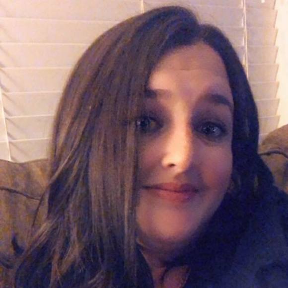 lauralowe10